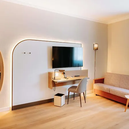 Hotel Moevenpick Bari