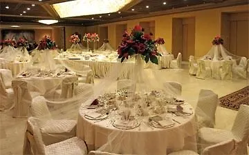 Hotel Moevenpick Bari