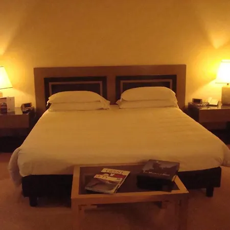 Hotel Moevenpick 4*