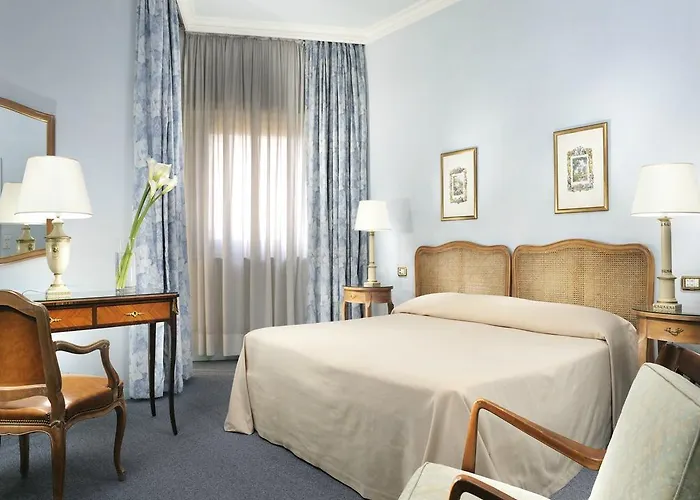 Hotell Mövenpick 4*