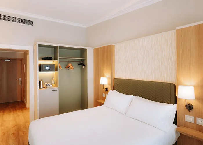 Hotell Mövenpick 4*