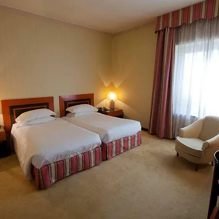 Moevenpick Hotel Bari Bari