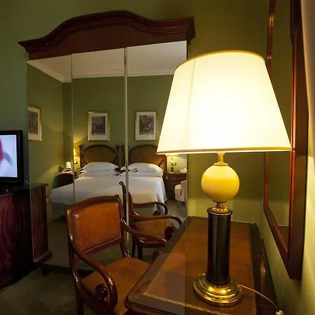 Moevenpick Hotel Bari 4*