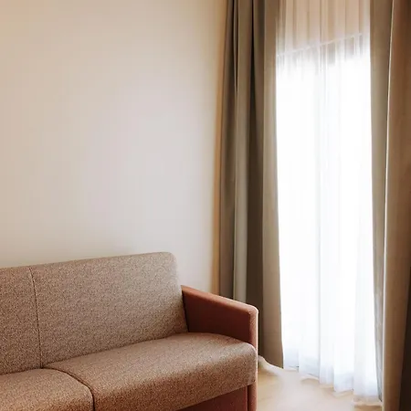 Moevenpick Hotel 4*