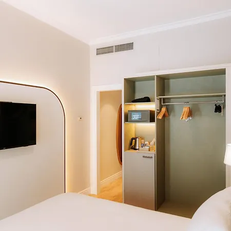 Moevenpick 4* Барі