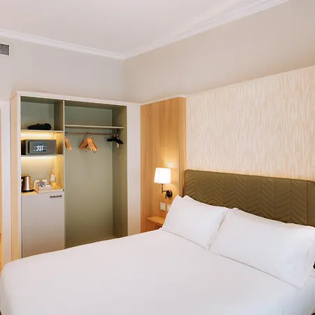 Hotel Moevenpick 4*
