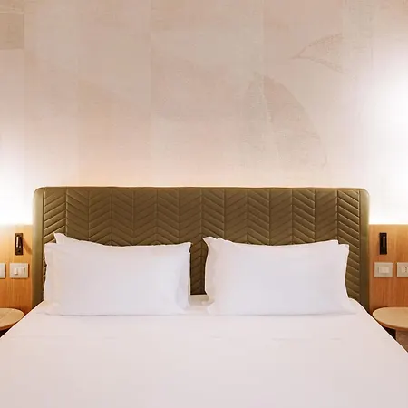 Hotel Moevenpick Bari