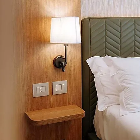 Moevenpick Hotel 4*