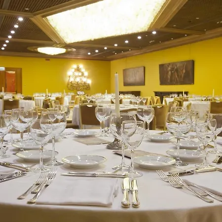 Hotel Moevenpick Hotel Bari