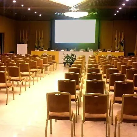 Moevenpick 4* Bari