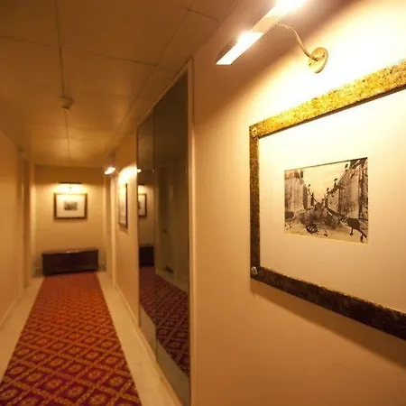 Moevenpick Hotel 4*