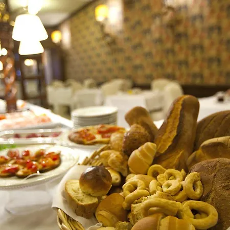 Hotel Moevenpick Bari